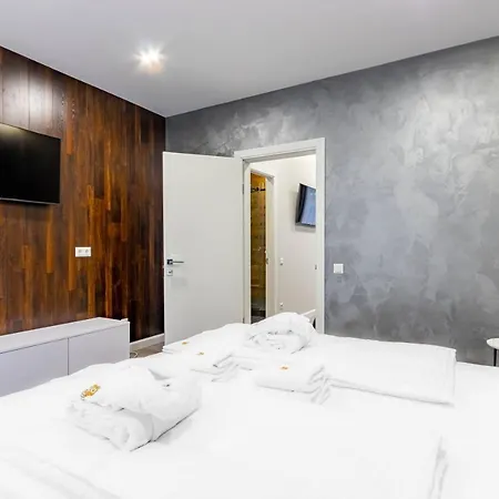 Olimp * Μπούκοβελ