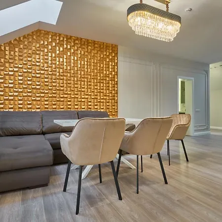 Olimp * Μπούκοβελ